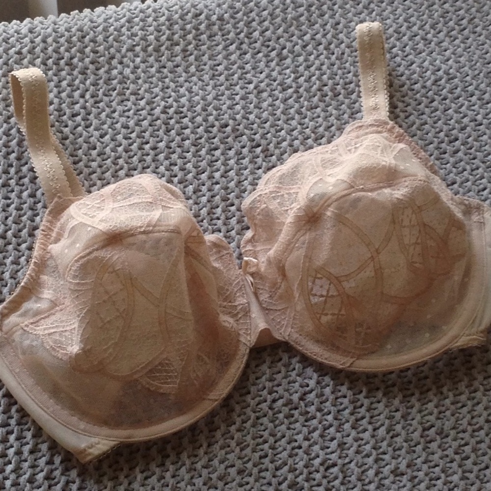 Wacoal nude bra, NWOTS!